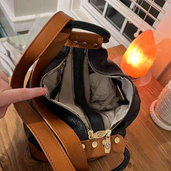 Valentina Convertible Sling Leather Backpack - Picture 6 of 12